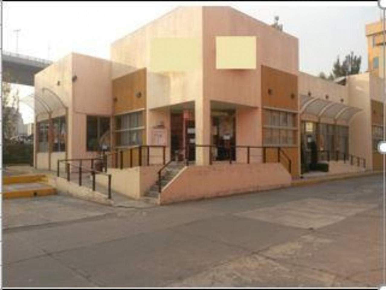 LOCAL PARA RESTAURANTE EN RENTA 836 M2 CUAUTITLÁN IZCALLI